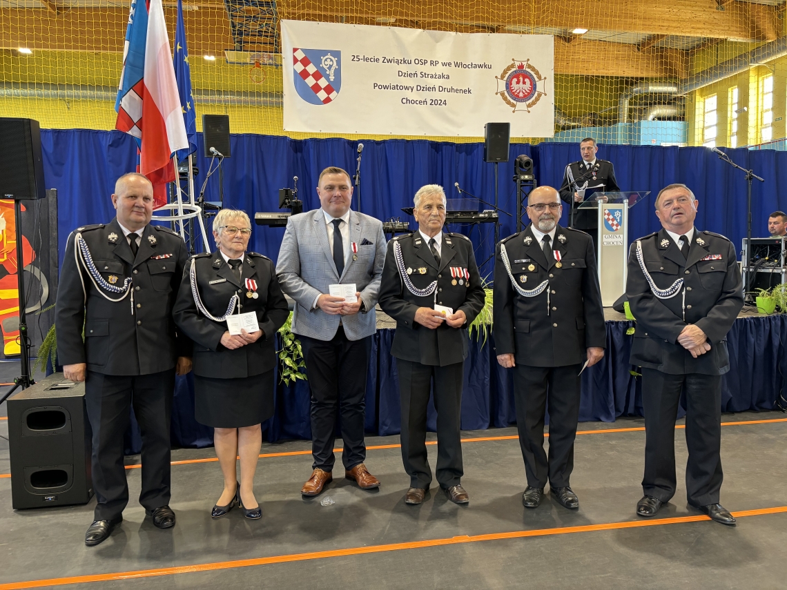 Uroczystość z okazji 25-lecia Związku OSP RP we Włocławku, Dnia Strażaka i Powiatowego Dnia Druhenek w Choceniu